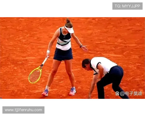 网球世界最新动态：焦点赛事回顾与球员表现分析